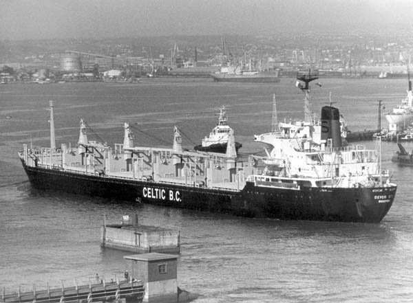 Vessel sailing in Japanese port